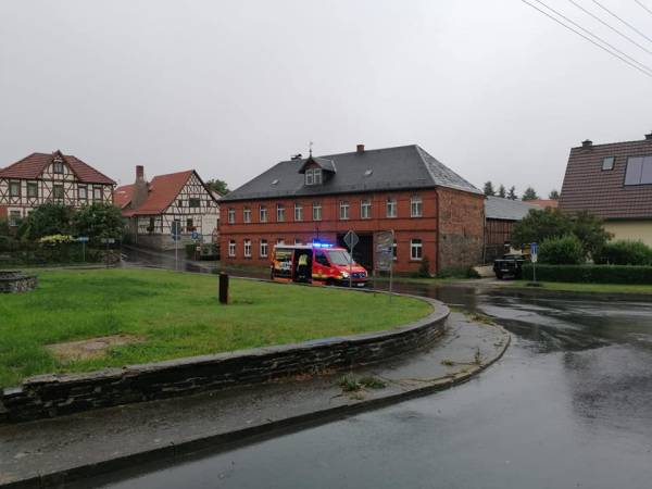 Hilfeleistung (H2)_237898019_2871765506409895_5422616384768506749_n.jpg